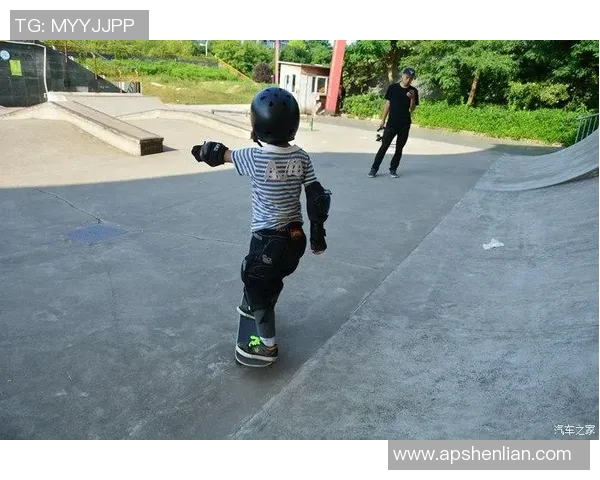 探秘北京滑板队的节奏体育与运动滑板的激情碰撞