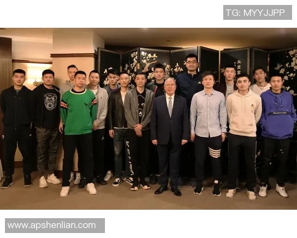 实时新闻上海篮球队个人能力深度解析与球员成长之路探秘 实时新闻上海篮球队个人能力深度解析与球员成长之路探秘